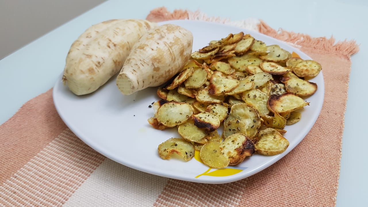 Você está visualizando atualmente Chips de batata doce com orégano